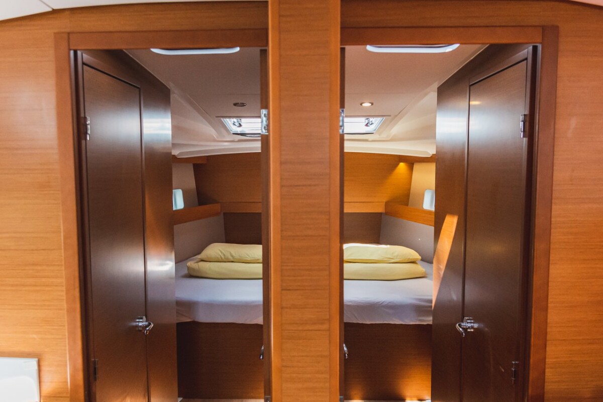 Sun Odyssey 490