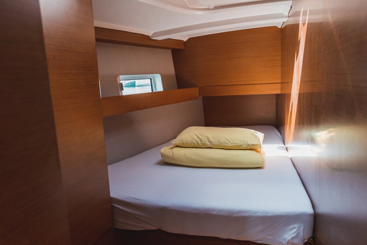 Sun Odyssey 490