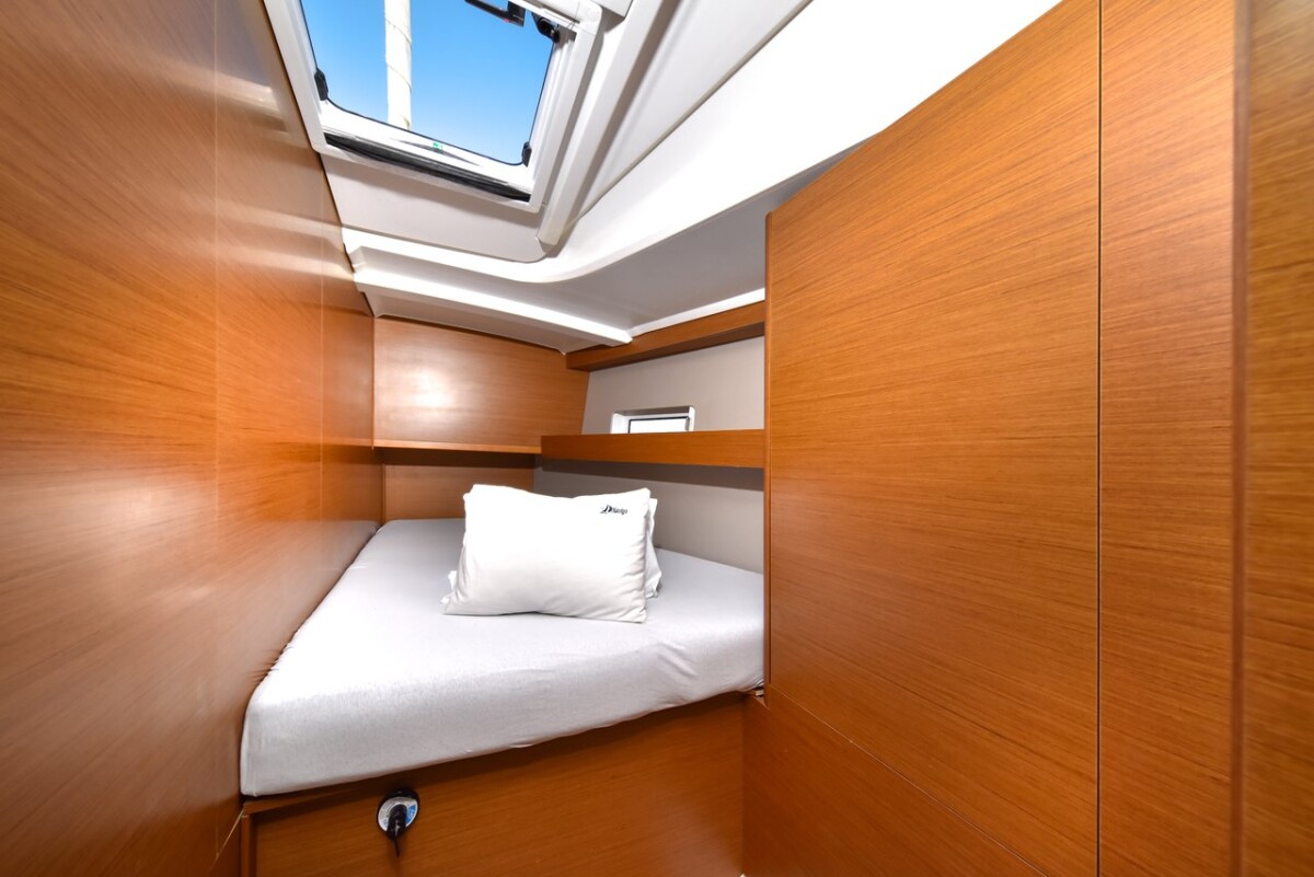Sun Odyssey 490