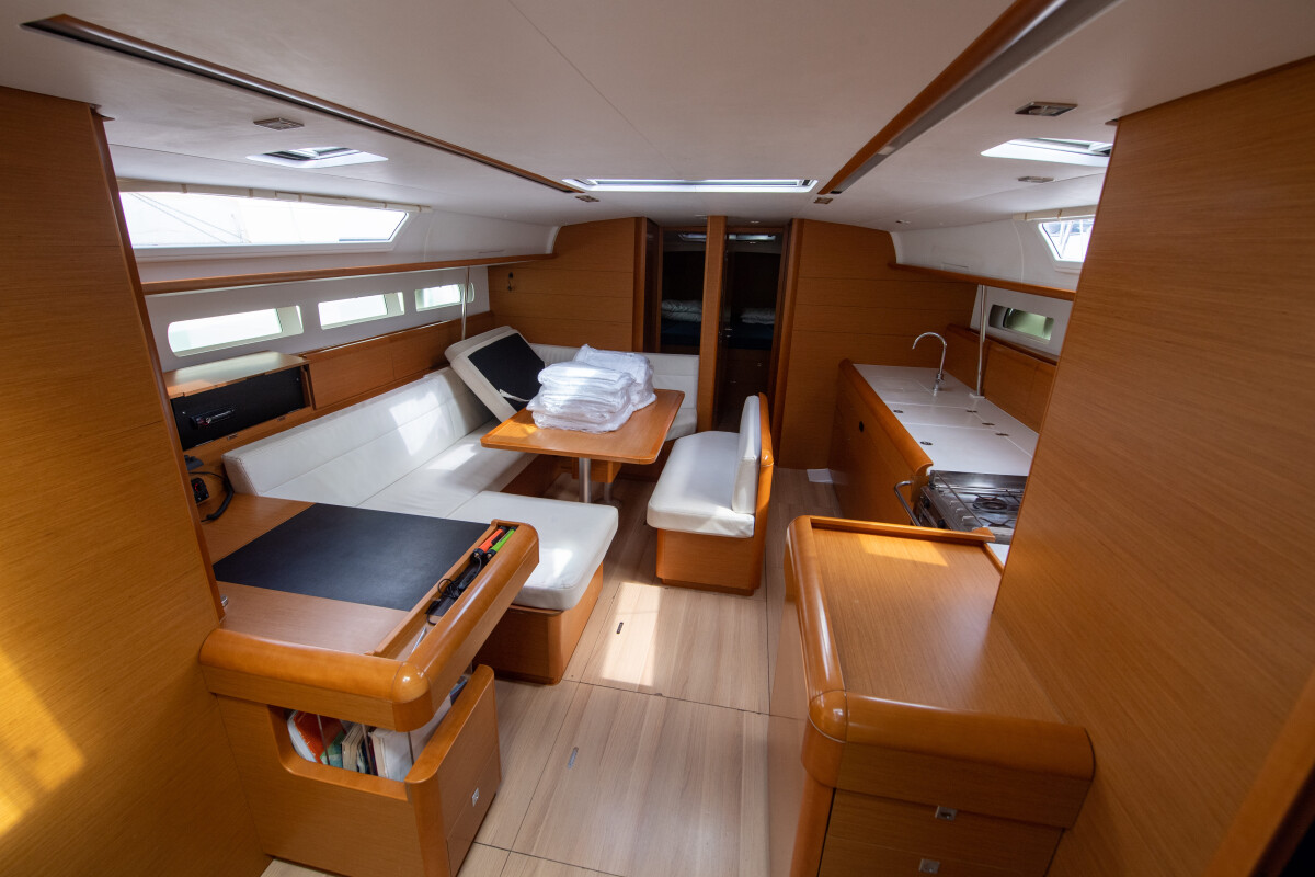Sun Odyssey 519 