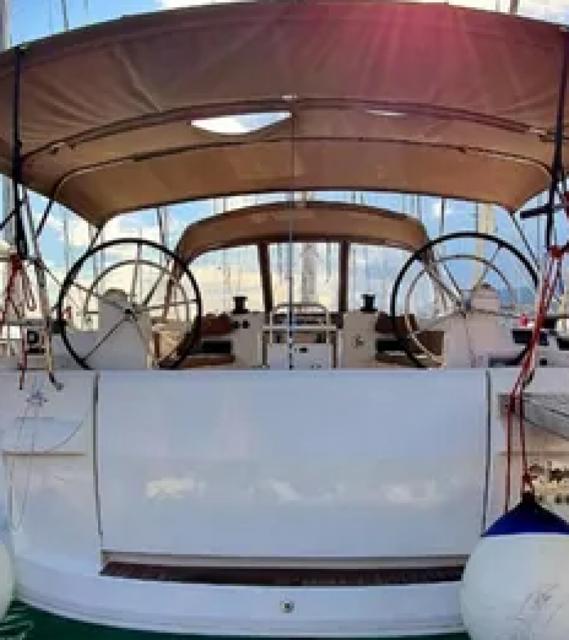 Sun Odyssey 519 Aquaholic