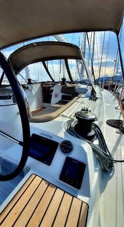 Sun Odyssey 519 Aquaholic