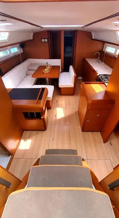 Sun Odyssey 519 Aquaholic