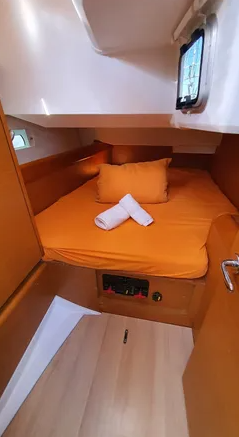 Sun Odyssey 519 Aquaholic