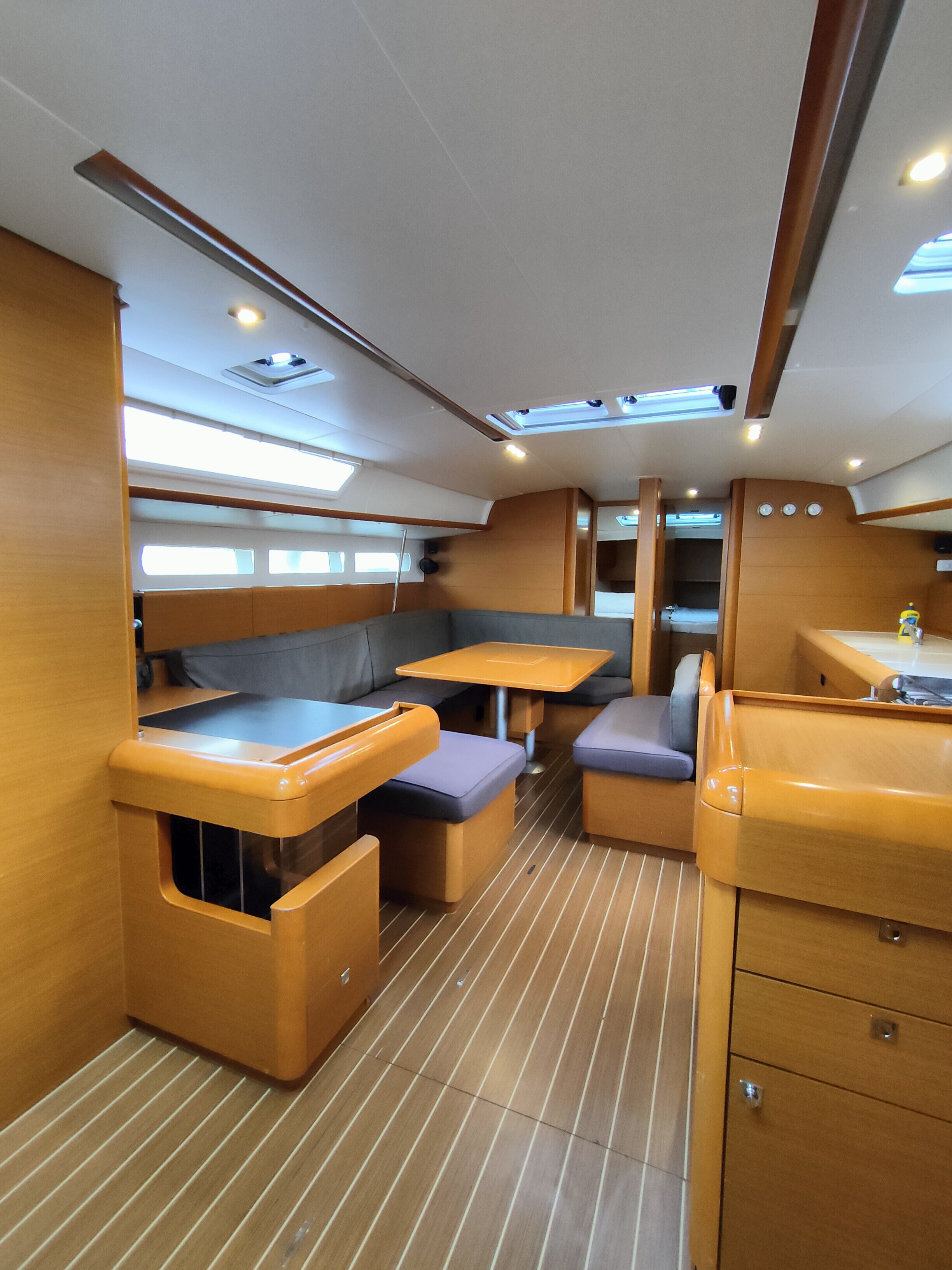 Sun Odyssey 519 Elise af Sweden