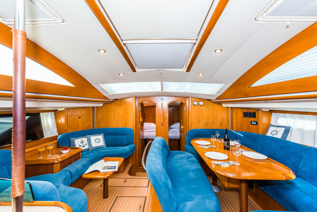 Sun Odyssey 54 DS Vika