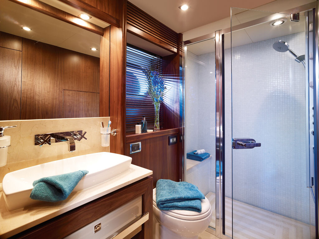 Sunseeker 34 Metre Yacht Arago