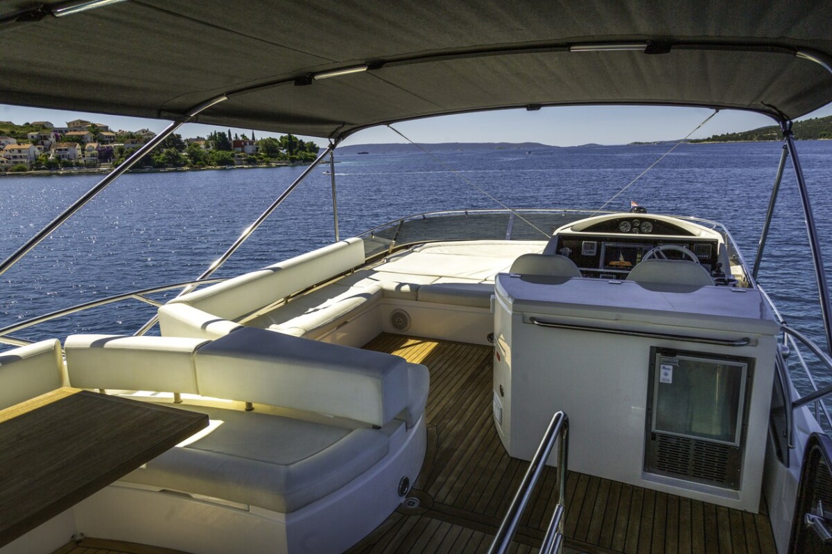 Sunseeker Manhattan 63 2 Drunk