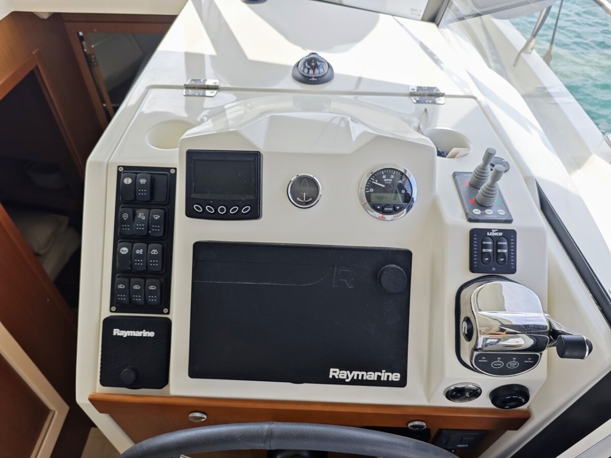 Swift Trawler 35 Kayci